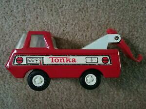 �y���������z�z�r�[�@�͌^�ԁ@�ԁ@���[�V���O�J�[ ���B���e�[�W���b�h�g���b�Nvintage tonka rouge ventilation camion