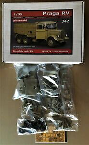 �y���������z�z�r�[�@�͌^�ԁ@�ԁ@���[�V���O�J�[ ���f�����W���L�b�gplusmodel plus model 342 praga rv 135 resin kit