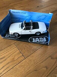 �y���������z�z�r�[�@�͌^�ԁ@�ԁ@���[�V���O�J�[ jadi triumph stag open convertibleblanc