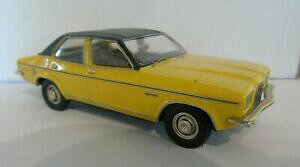 yzzr[@͌^ԁ@ԁ@[VOJ[ fAr[NVbNXCG[crossway models abbey classics vauxhall ventora fe jauneinterieur noir