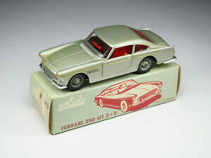 yzzr[@͌^ԁ@ԁ@[VOJ[ tF[OAe}solido 123 ferrari 250 gt 22 143e