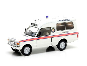 yzzr[@͌^ԁ@ԁ@[VOJ[ W[o[[}Xfrange rover lomas ambulance 1972 resin model car 11701031