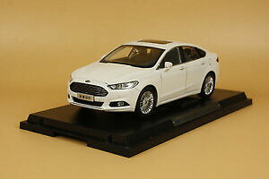 yzzr[@͌^ԁ@ԁ@[VOJ[ tH[hfIzCg118 2013 ford mondeo white color gift