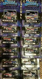 【送料無料】ホビー　模型車　車　レーシングカー ダイカストマシンdiecast muscle machines rare 911 set