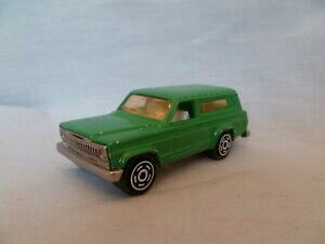yzzr[@͌^ԁ@ԁ@[VOJ[ `A[_[`FL[W[vai684 majorette jeep cherokee 164 ref 236