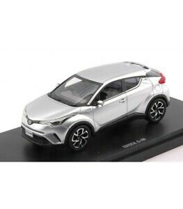 yzzr[@͌^ԁ@ԁ@[VOJ[ g^Vo[toyota chr 2016 silver 143