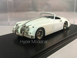 yzzr[@͌^ԁ@ԁ@[VOJ[ WK[[hX^[zCgamr 143 jaguar xk 150 roadster 1957 white