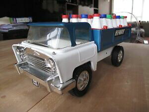 �y���������z�z�r�[�@�͌^�ԁ@�ԁ@���[�V���O�J�[ �r���e�[�W�g���b�N�N���X�}�Xtriang vintage hiway lait camion non restaurees dorigine il est de noel