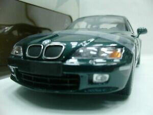 【送料無料】ホビー 模型車 車 レーシングカー ワウオックスフォードグリーンオートアートカットwow extremement rare bmw z3 28 coupe 24 v 1998 oxford green 118 utauto artmgtr
