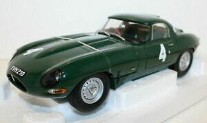 �y���������z�z�r�[�@�͌^�ԁ@�ԁ@���[�V���O�J�[ �p���S���X�P�[�����f���W���K�[�^�C�v�T�g�N���tparagon echelle 118 voiture modele pa98342 jaguar lightweight e type sutcliffe 4