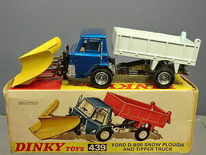 �y���������z�z�r�[�@�͌^�ԁ@�ԁ@���[�V���O�J�[ �{�b�N�X���f���t�H�[�hdinky toys modele 439 ford d800 chasseneige en parfait etat, dans sa boite