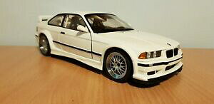 yzzr[@͌^ԁ@ԁ@[VOJ[ f118 bmw m3 gtr ut rare modele en blanc
