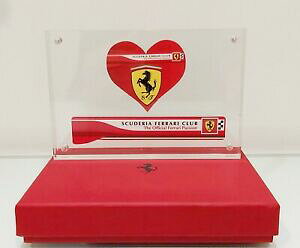 yzzr[@͌^ԁ@ԁ@[VOJ[ XN[fAtF[ANSXN[fAtF[scuderia ferrari fermacarte, paperweight acrylic logo scuderia ferrari