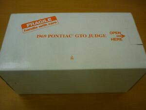 yzzr[@͌^ԁ@ԁ@[VOJ[ _x[|eBAbNXP[f{bNXun danbury comme neuf scale model of a 1969 pontiac gto judge, boxed,