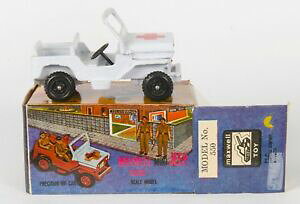 �y���������z�z�r�[�@�͌^�ԁ@�ԁ@���[�V���O�J�[ �~�j�W�[�v���f��corgimaxwell mini jouets 550 ambulanc jeep blanc rareboxed modele original