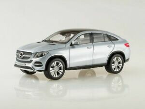 yzzr[@͌^ԁ@ԁ@[VOJ[ ZfXxcJbgVo[maquette 118 mercedesbenz gle c292 coupe argent