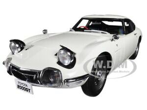yzzr[@͌^ԁ@ԁ@[VOJ[ g^zCgfJbgtoyota 2000gt coupe white 118 model car by autoart 78753