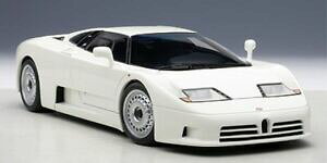 【送料無料】ホビー 模型車 車 レーシングカー ブガッティホワイトautoart bugatti eb110 gt white 118 70978