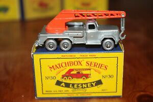 yzzr[@͌^ԁ@ԁ@[VOJ[ }b`hCcN[{bNXvX`bNmatchbox lesney 30 german crane roues plastique argente comme neuf v rare c box