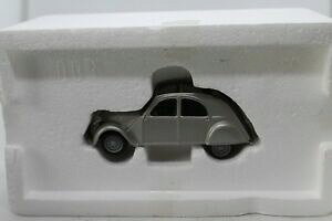 �y���������z�z�r�[�@�͌^�ԁ@�ԁ@���[�V���O�J�[ �}�b�`�V�g���G��matchbox dinky 143 citroen 2cv 1949