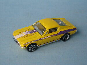 �y���������z�z�r�[�@�͌^�ԁ@�ԁ@���[�V���O�J�[ �}�b�`�t�H�[�h�}�X�^���O�R�u���C�G���[�W�F�b�g�N���V�b�N�X�|�[�c�J�[matchbox 1968 ford mustang cobra jet jaune bp classic sports jouet voiture