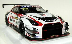 yzzr[@͌^ԁ@ԁ@[VOJ[ XP[jXoT[Xgautoart 118 scale 81585 nissan gtr nismo gt3 bathurst 12 h gagnant 2015 35a