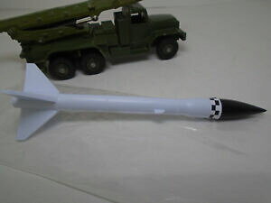 yzzr[@͌^ԁ@ԁ@[VOJ[ W~TC}[LOdinky toys replacement missile for 665 honest john complete with markings