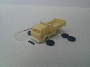 【送料無料】ホビー 模型車 車 レーシングカー ソマズテクノロジーズキット1120 tt soviet maz500 tipper limited edition kit