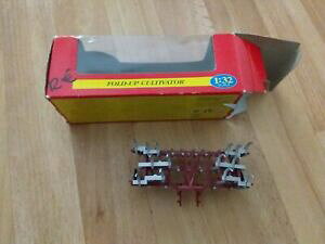 yzzr[@͌^ԁ@ԁ@[VOJ[ {bNXbritainfs foldup cultivateur 9550 avec sa boite