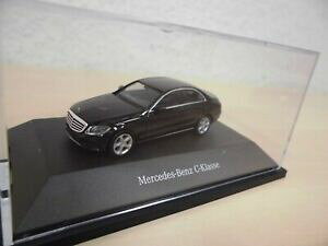 yzzr[@͌^ԁ@ԁ@[VOJ[ xcNXWl~herpa 187 mercedesbenz cclasse limousine w 205 noirnero ms