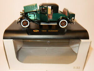 yzzr[@͌^ԁ@ԁ@[VOJ[ fnh\hAGWt[h{bNXZ[tI[vroad signature model 1930 hudson portes capot moteur cre ouvrants 132 in box
