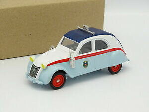 �y���������z�z�r�[�@�͌^�ԁ@�ԁ@���[�V���O�J�[ �V�g���G���^�N�V�[vitesse sb 143 citroen 2cv taxi