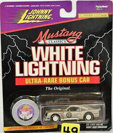 【送料無料】ホビー　模型車　車　レーシングカー ジョニーマスタングコブラjohnny lightning blanc lightning 1975 mustang cobra