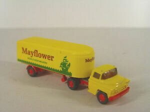 【送料無料】ホビー 模型車 車 レーシングカー シボレースーツケースセミトレーラメイフラワーホchevrolet valise semiremorque mayflower poids lourdswiking ho 187 052102 e