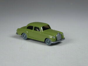 yzzr[@͌^ԁ@ԁ@[VOJ[ fZfX|c[CO[rare wiking special modele mercedes 180 ponton vert citron