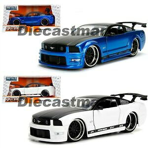 yzzr[@͌^ԁ@ԁ@[VOJ[ tH[hX^OX[J[2006 ford mustang gt 124 petite voiture jada grand temps muscle neuf toyo