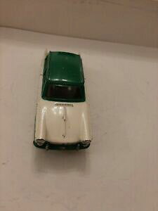 �y���������z�z�r�[�@�͌^�ԁ@�ԁ@���[�V���O�J�[ �g���C�A���t�w�����hdinky triumph herald d40