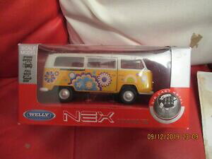 yzzr[@͌^ԁ@ԁ@[VOJ[ tHNX[QtHNX[QoXXP[welly nex 1972 vw volkswagen bus t2 environ 143 scale