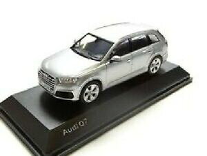 yzzr[@͌^ԁ@ԁ@[VOJ[ Xp[NAEfBVo[tHCspark voiture 143 audi q7 fleuret argent