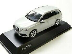 yzzr[@͌^ԁ@ԁ@[VOJ[ Xp[NAEfBsspark voiture 143 audi q7 gletscherweis