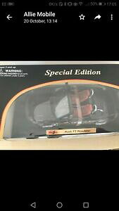 yzzr[@͌^ԁ@ԁ@[VOJ[ AEfBburago audi ttroadster jouet voiture