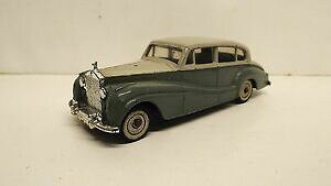 yzzr[@͌^ԁ@ԁ@[VOJ[ [XCXXCodinky 150 rolls royce sliver wraith 143 loose 195964 d230