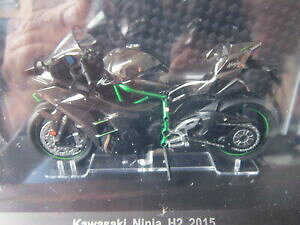 �y���������z�z�r�[�@�͌^�ԁ@�ԁ@���[�V���O�J�[ �q�[�gmoto 118 kawasaki ninja h2 2015 noire