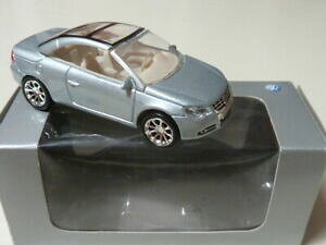 yzzr[@͌^ԁ@ԁ@[VOJ[ C`tHNX[QRZvgnorev 3 inches volkswagen concept c eos concept car