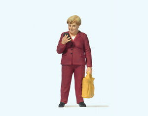�y���������z�z�r�[�@�͌^�ԁ@�ԁ@���[�V���O�J�[ �A���Q�������P��preiser 57158 angela merkel, 124
