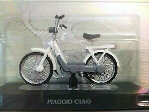 �y���������z�z�r�[�@�͌^�ԁ@�ԁ@���[�V���O�J�[ �k�I�[���Hmodellino bianco motocicletta piaggio si nuovo sigillato scala 118