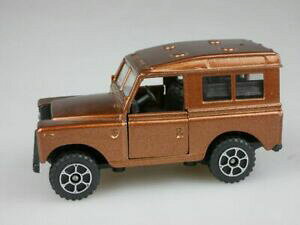 【送料無料】ホビー 模型車 車 レーシングカー ランドローバーエルpolistil 143 land rover el 66 70er ans toy 112451