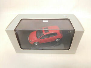 yzzr[@͌^ԁ@ԁ@[VOJ[ fStx63053 schuco 143 vw golf tres bon etat, avec emballage dorigine,