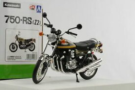 【送料無料】ホビー　模型車　車　レーシングカー ルピーオートバイタイガーモデルkawasaki 750rs z2 1973 jaune tigre moto modele deja assemble 112 aoshima