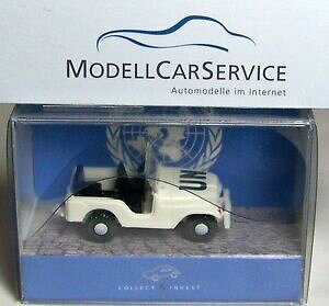 �y���������z�z�r�[�@�͌^�ԁ@�ԁ@���[�V���O�J�[ ���f���W�[�vwiking special modele jeep 50 ans unficyp, blanc